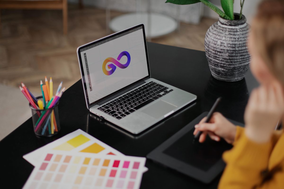 Branding-Identitate-Vizuala-Agenție Marketing Online Oradea - Vision ADS